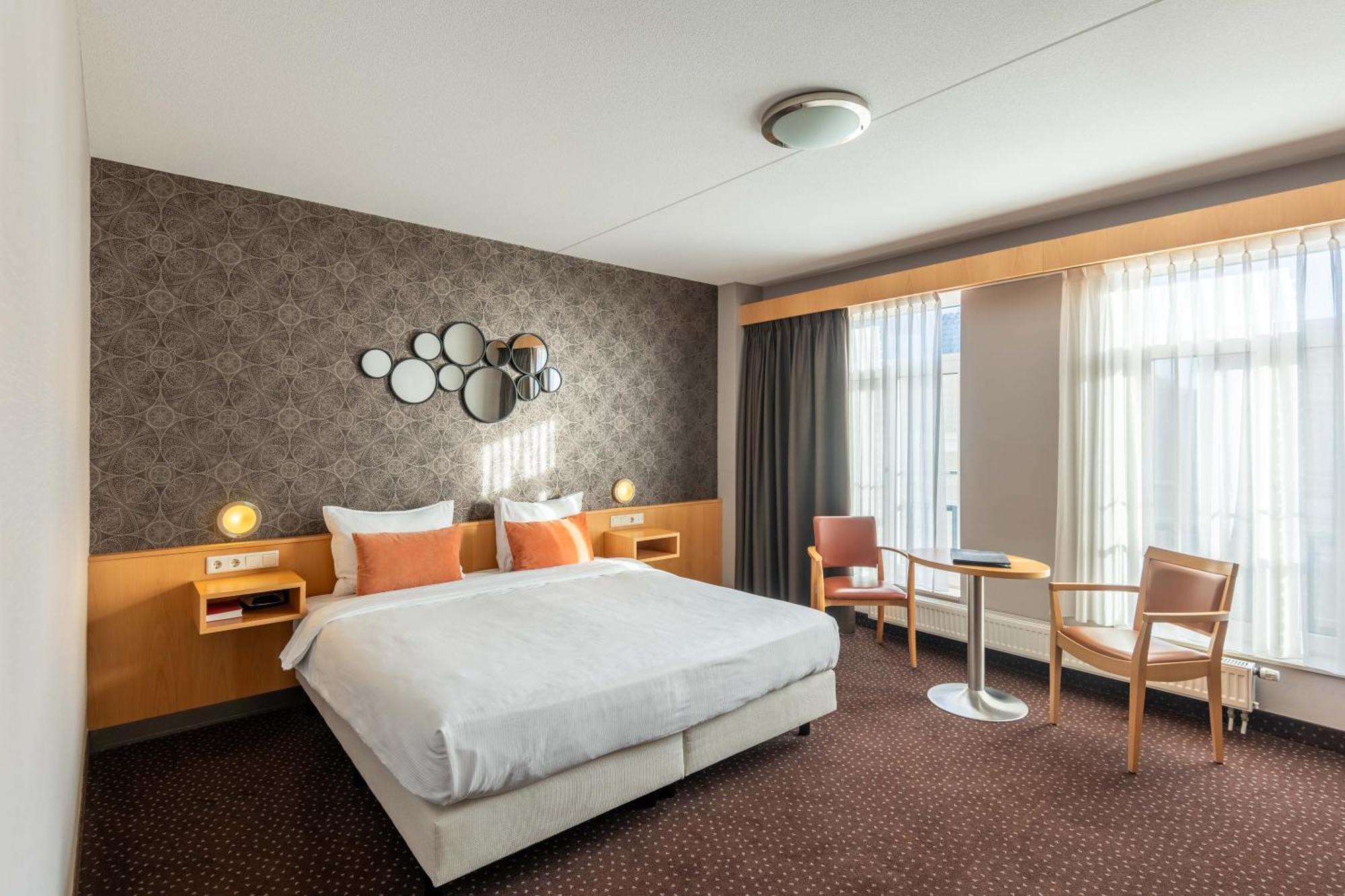 Hotel アールスメール エクステリア 写真