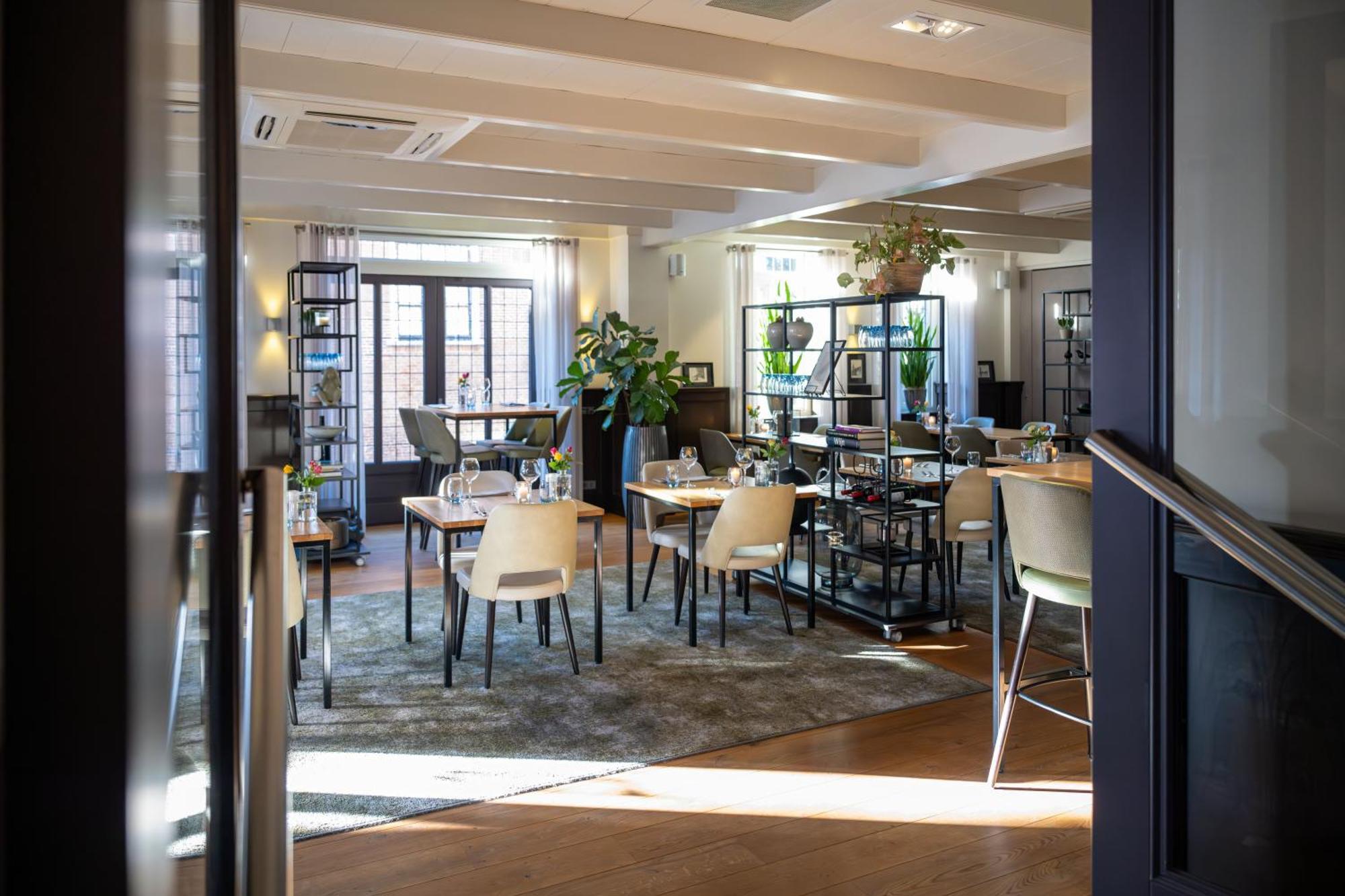 Hotel アールスメール エクステリア 写真