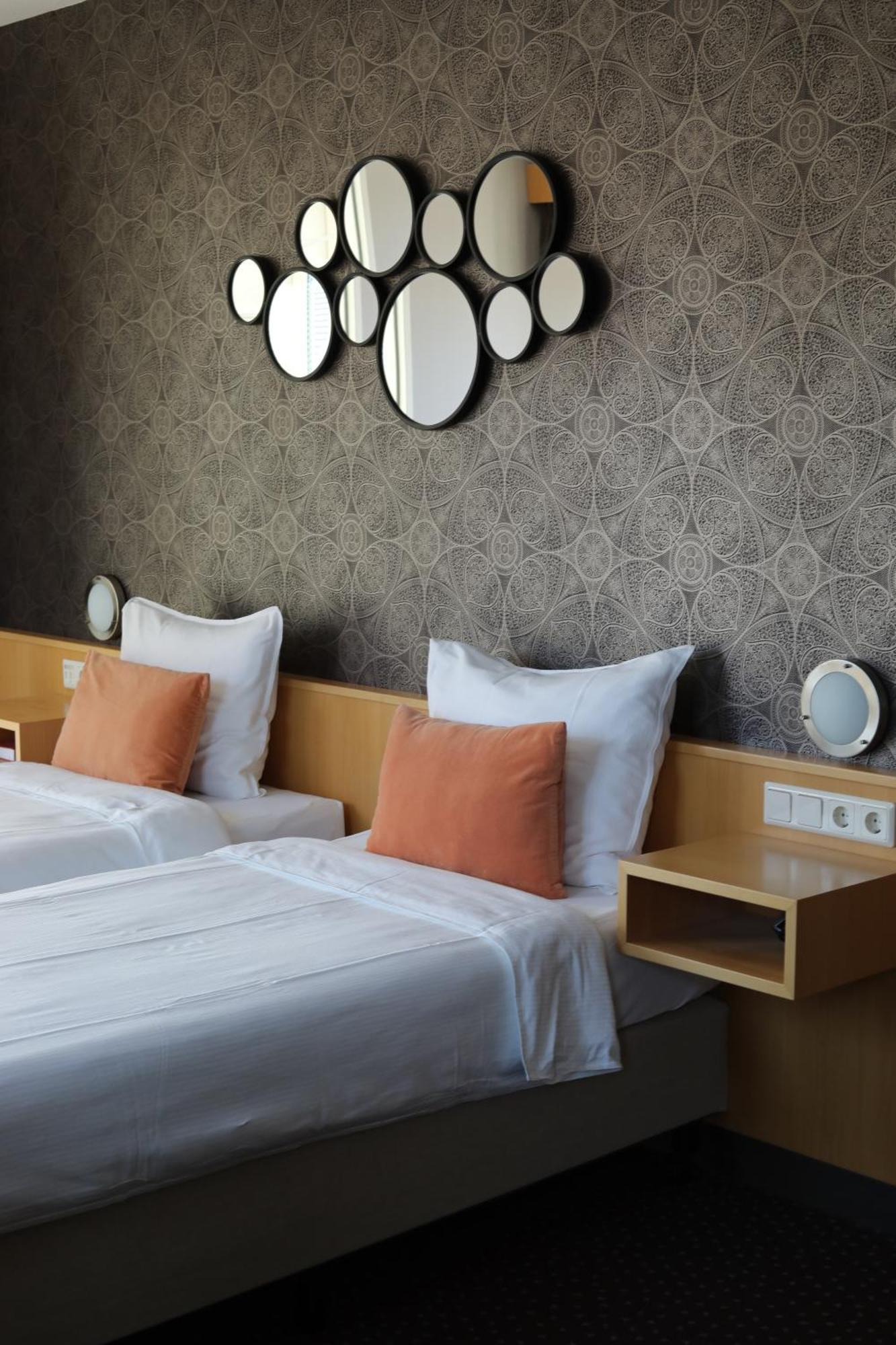 Hotel アールスメール エクステリア 写真